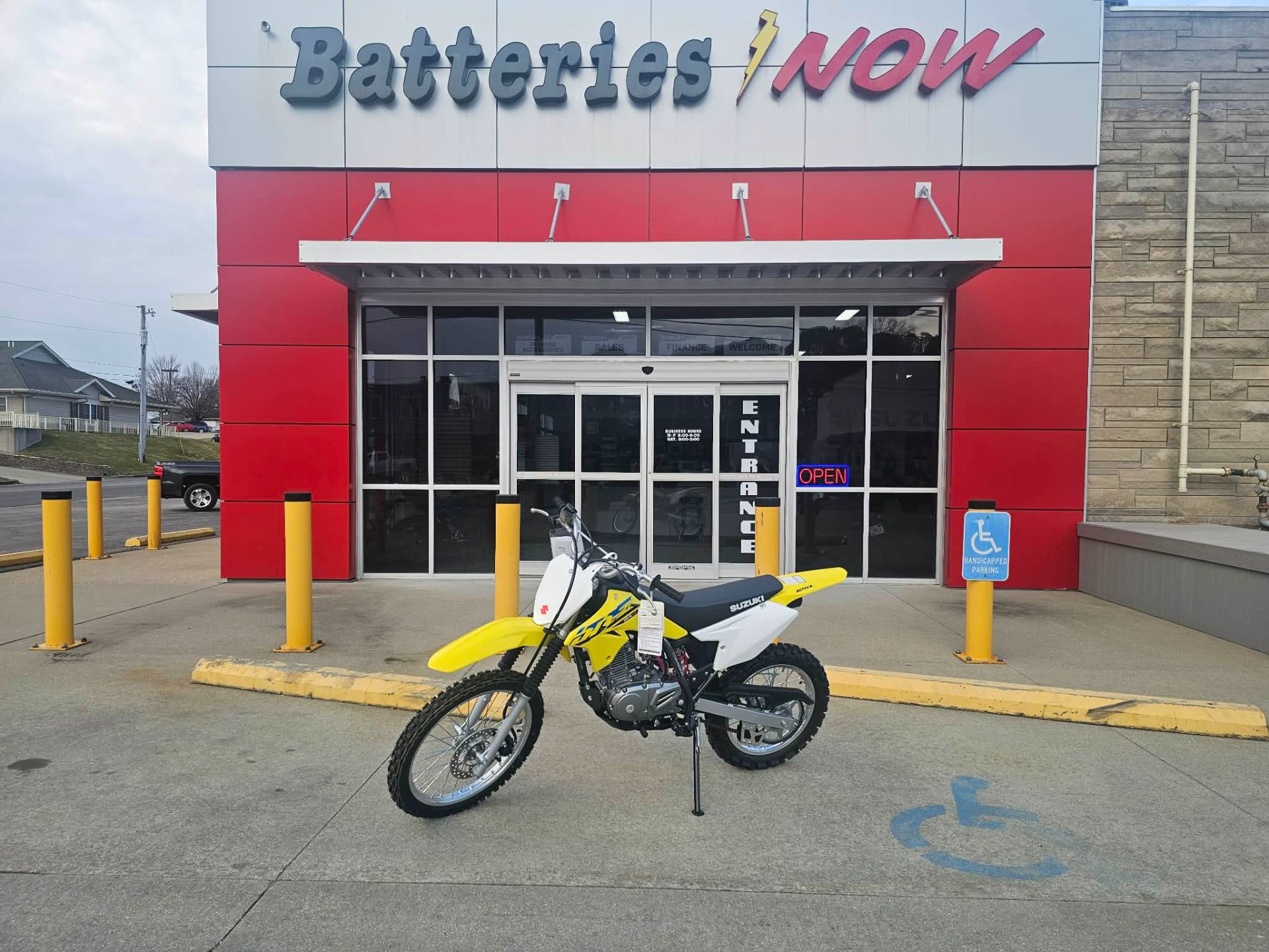 2026 Suzuki DR-Z125L 1
