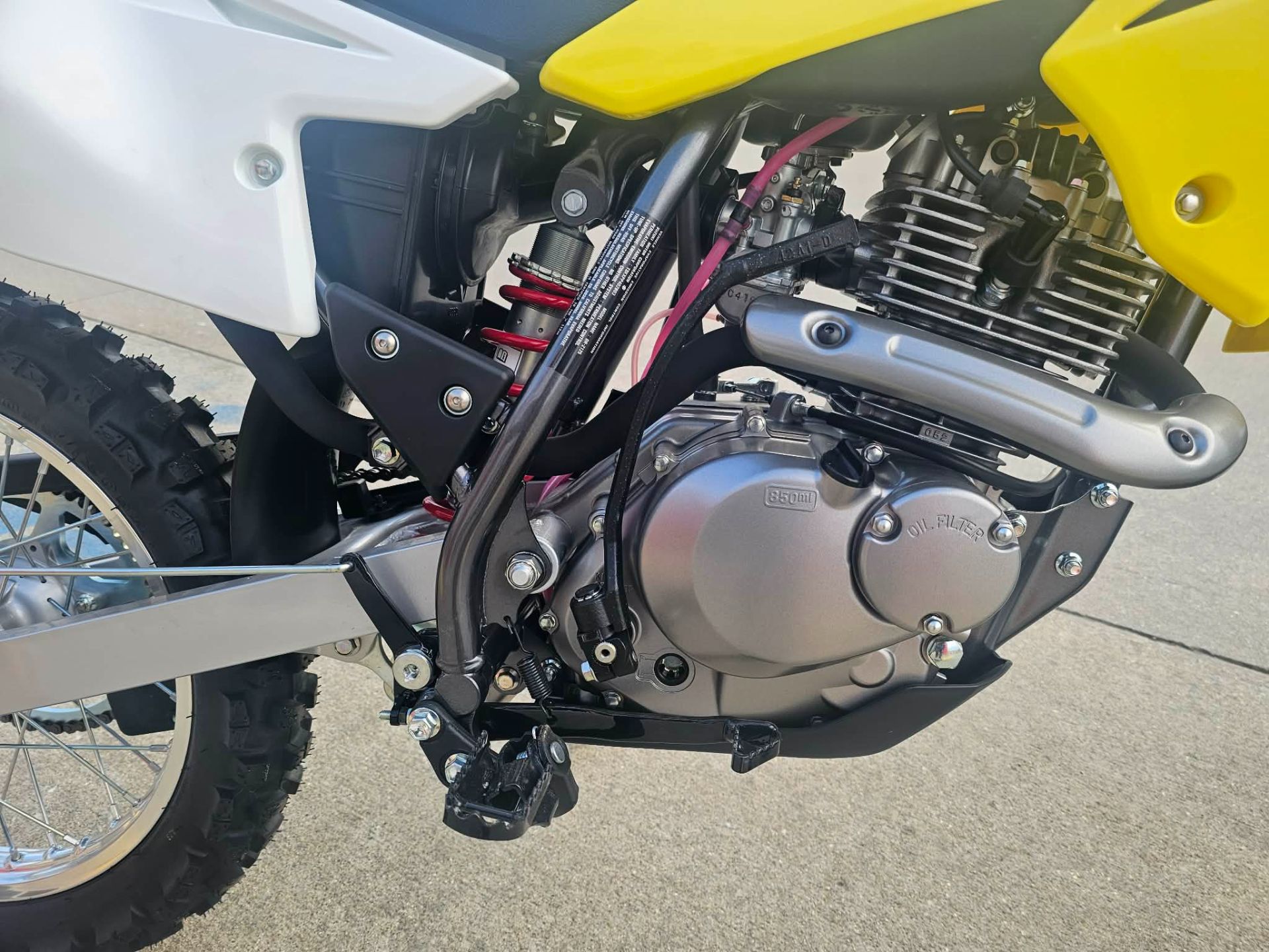 2026 Suzuki DR-Z125L 8