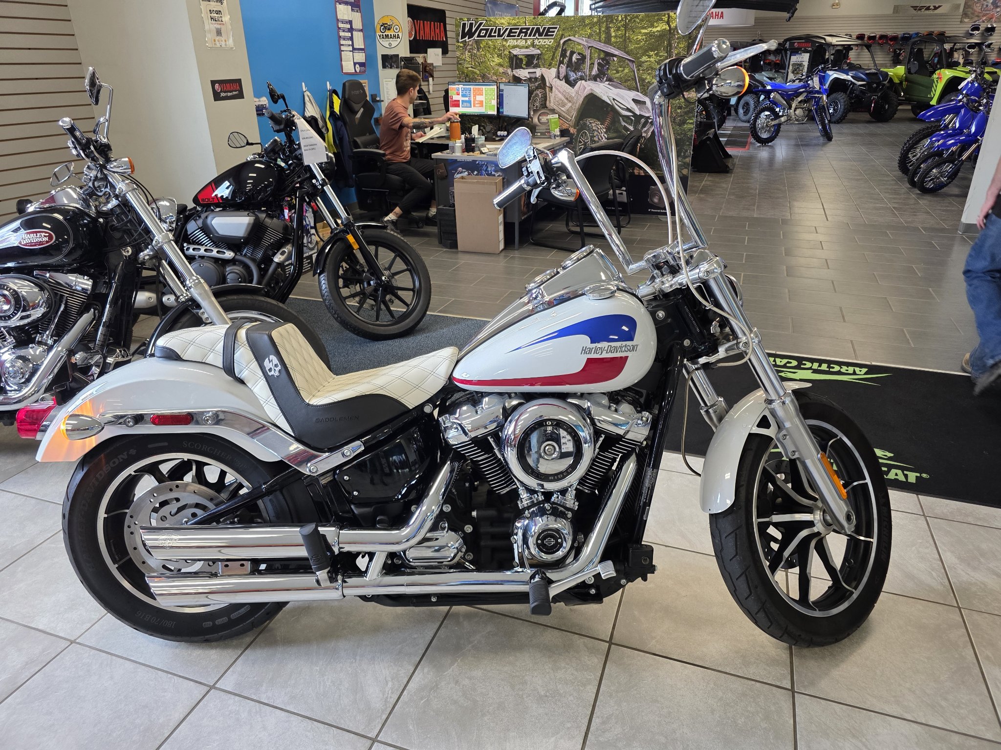 2020 Harley-Davidson Low Rider in Stone Washed White Pearl — front three-quarter view