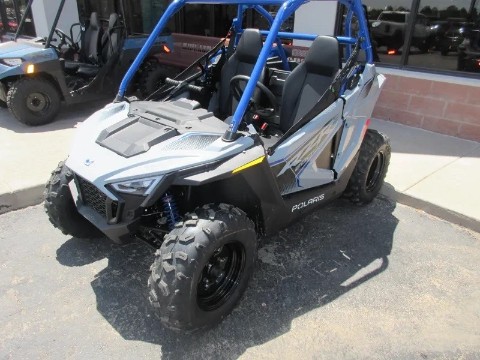 2026 Polaris RZR 200 EFI
