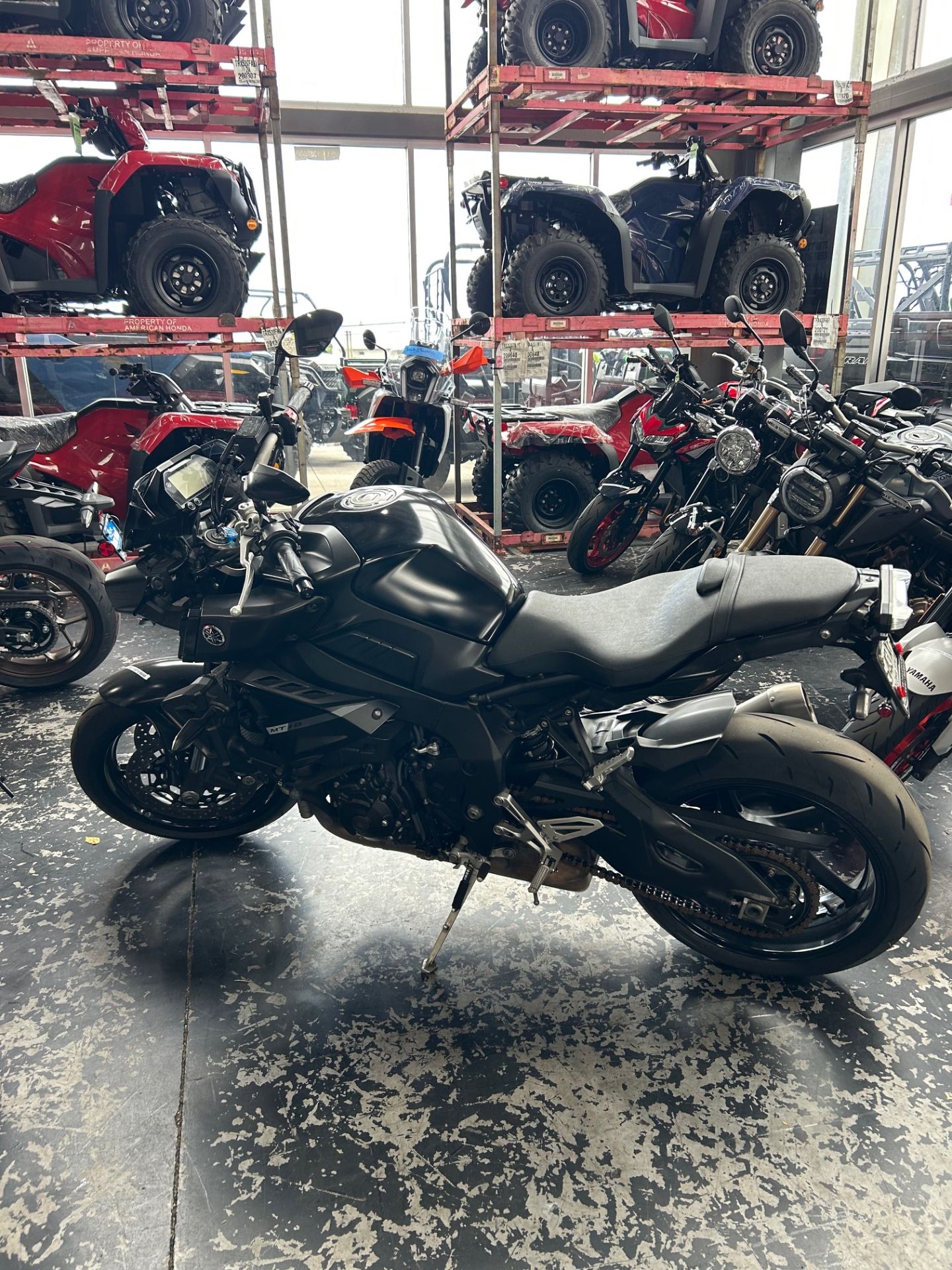 2019 Yamaha MT-10 2
