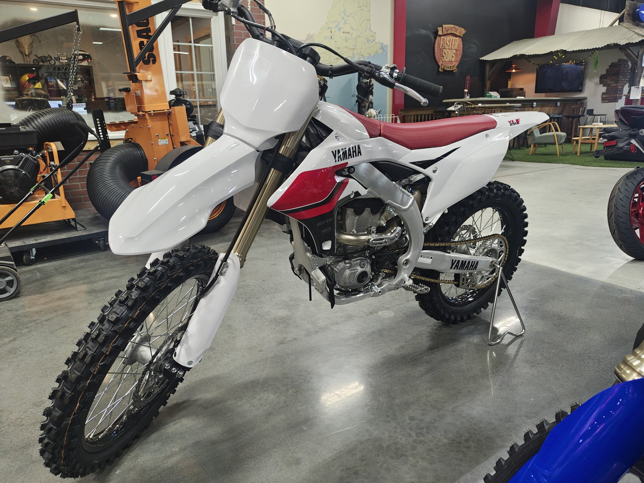 2026 Yamaha YZ250F 70th Anniversary Edition 3