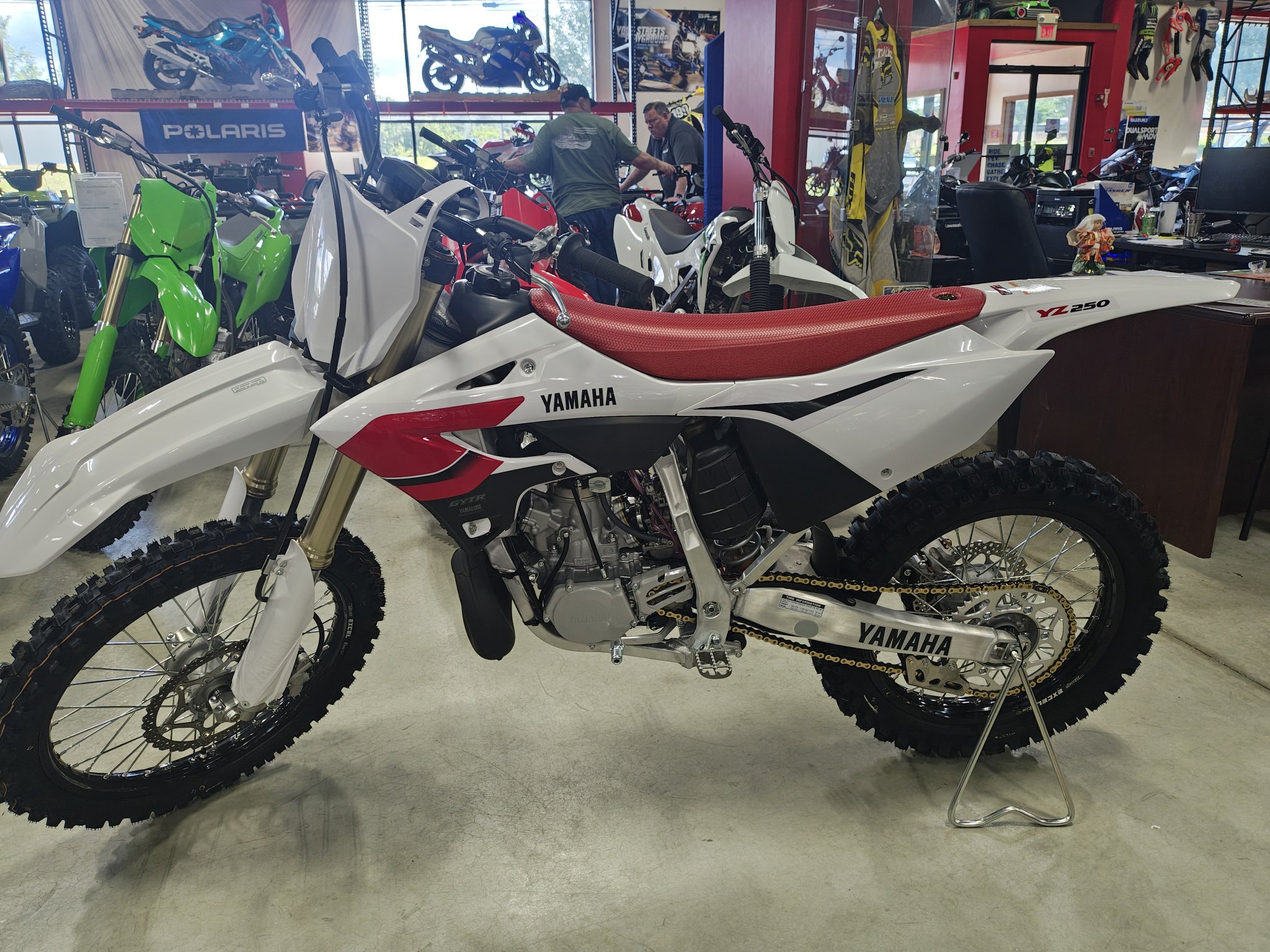 2026 Yamaha YZ250 70th Anniversary Edition 4