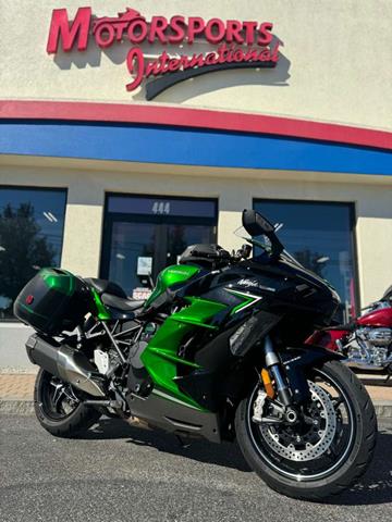 2022 Kawasaki Ninja H2 SX SE in Auburn, Massachusetts - Photo 1