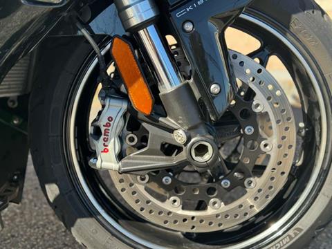 2022 Kawasaki Ninja H2 SX SE in Auburn, Massachusetts - Photo 5