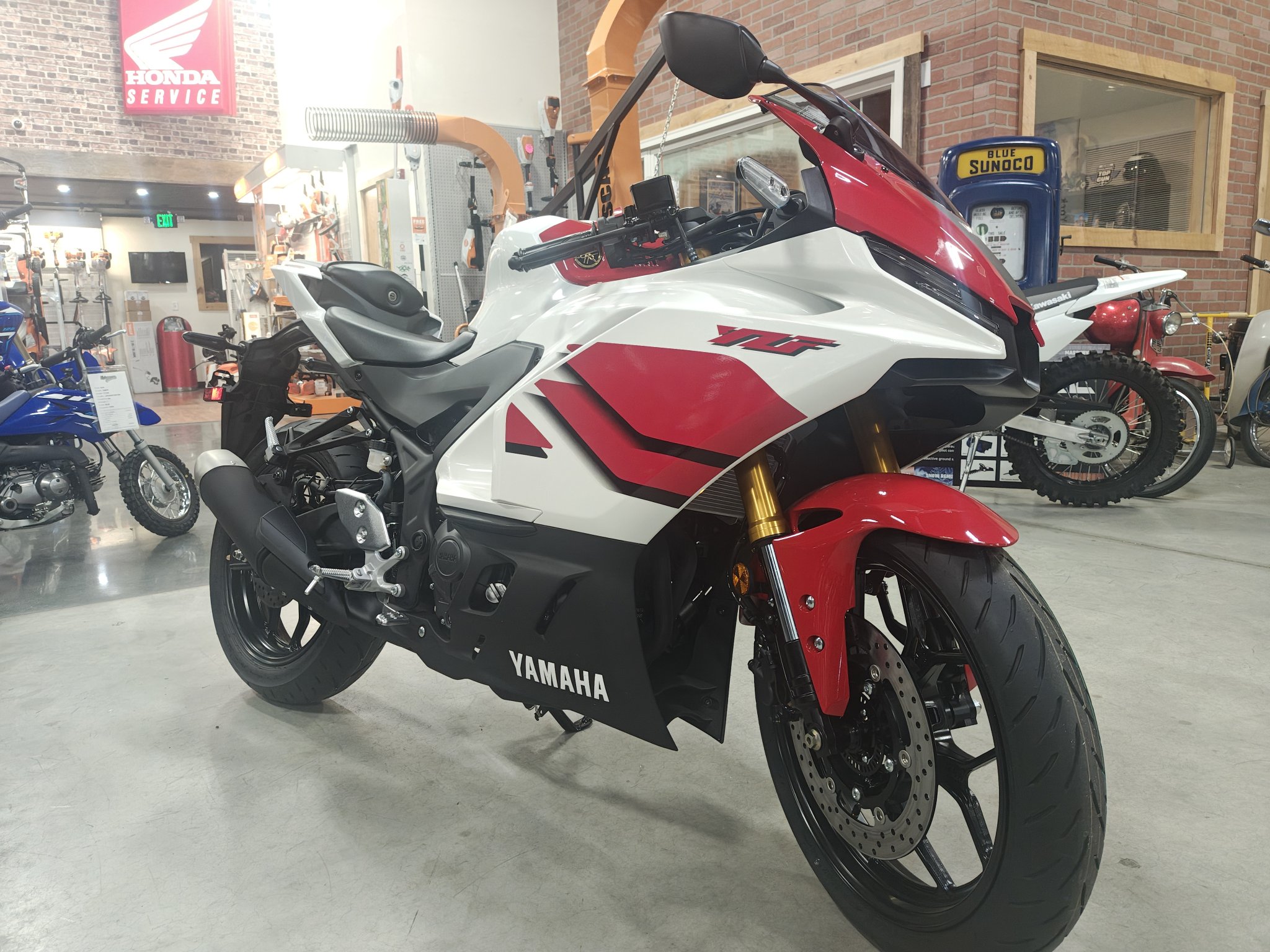 2026 Yamaha YZF-R3 1