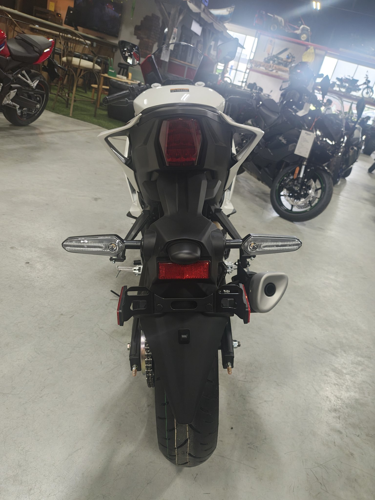 2026 Yamaha YZF-R3 4