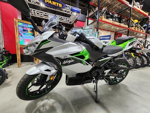 2024 Kawasaki Ninja e-1 ABS in Auburn, Massachusetts - Photo 1