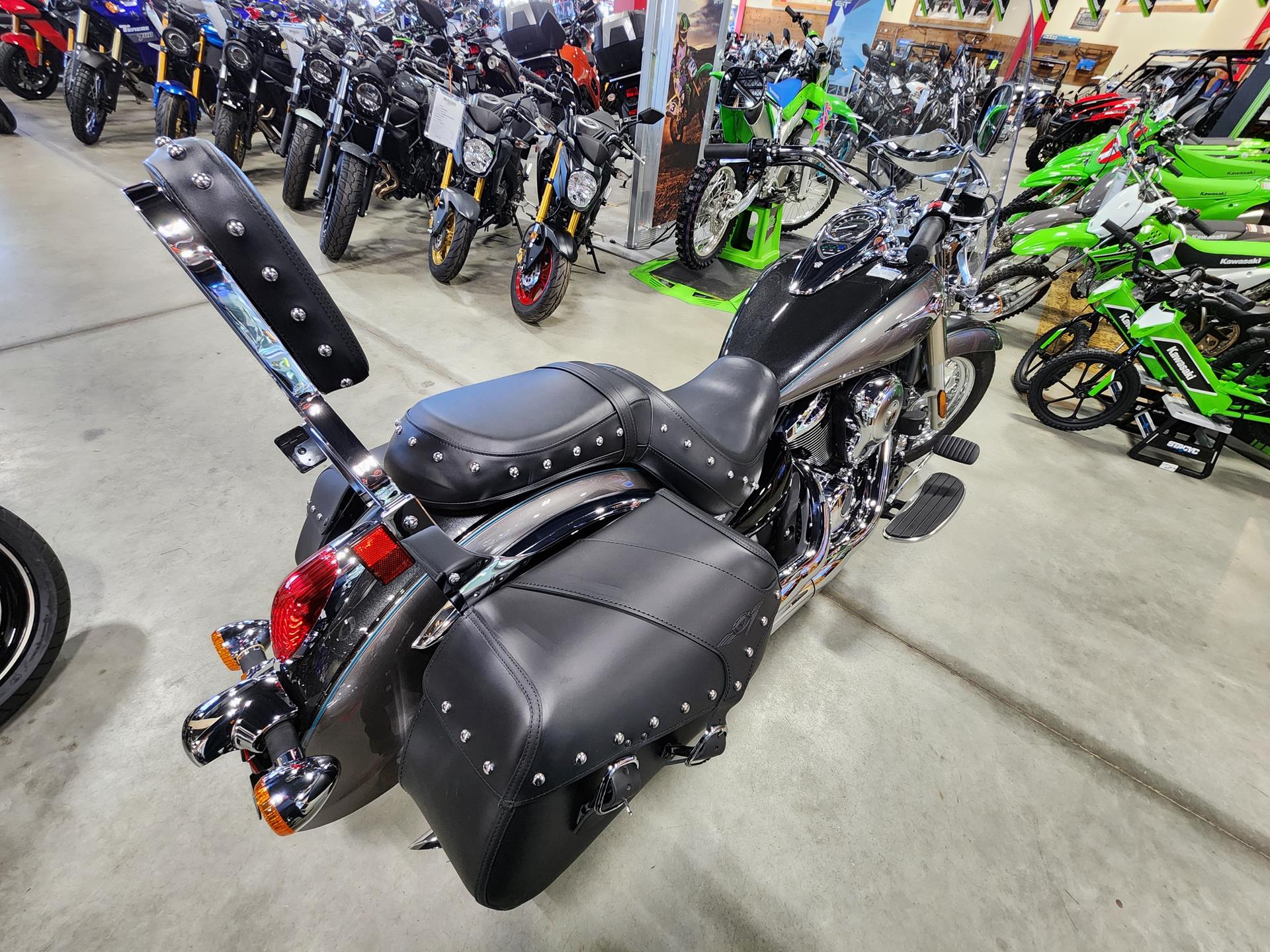 2024 Kawasaki Vulcan 900 Classic LT in Auburn, Massachusetts - Photo 4