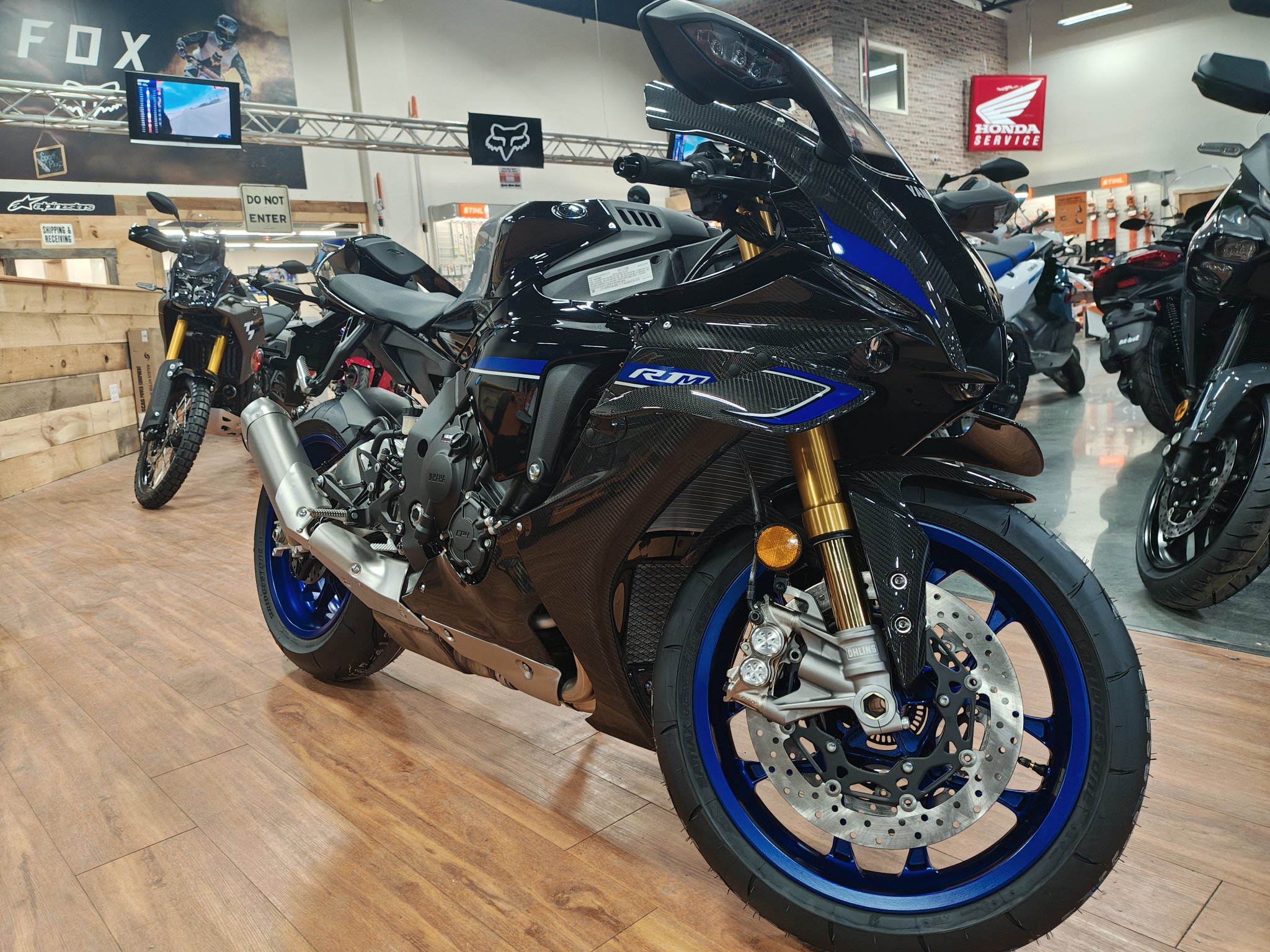2026 YZF-R1M