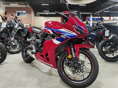 2026 Honda CBR650R E-Clutch — photo 1 of 14