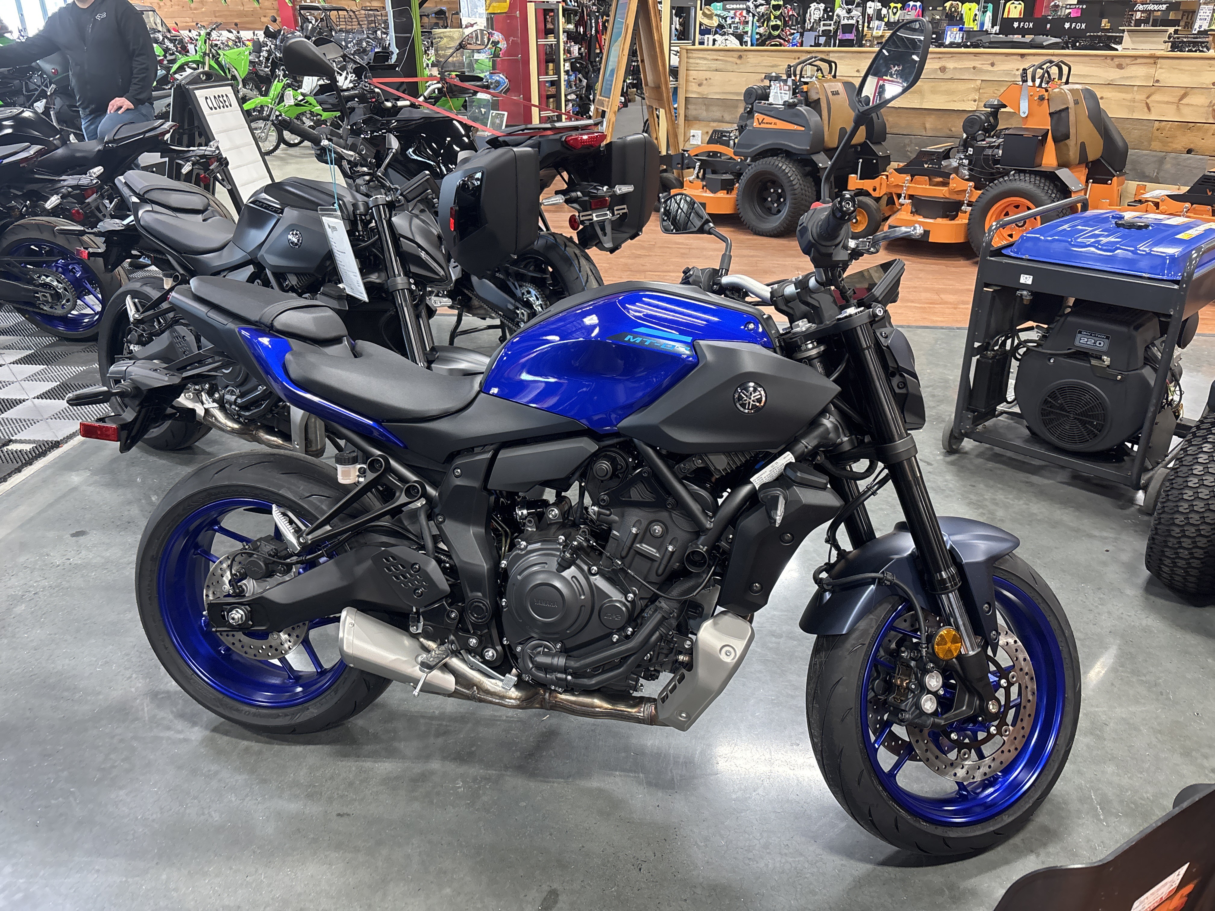 2025 MT-07