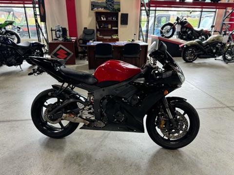 2005 Yamaha YZFR6 in Auburn, Massachusetts - Photo 2