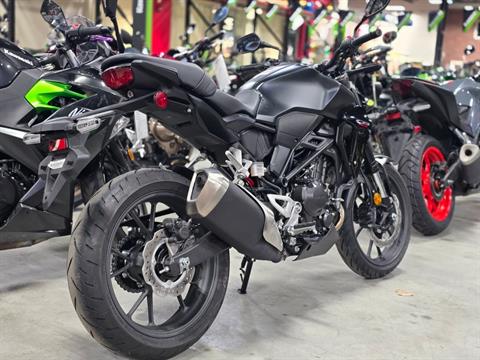 2024 Honda CB300R ABS in Auburn, Massachusetts - Photo 4