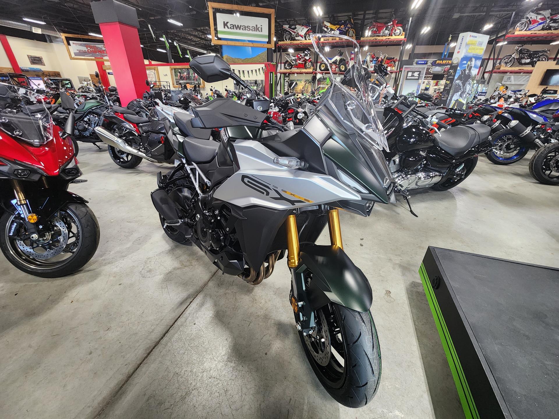 2024 Suzuki GSX-S1000GX+ in Auburn, Massachusetts - Photo 2