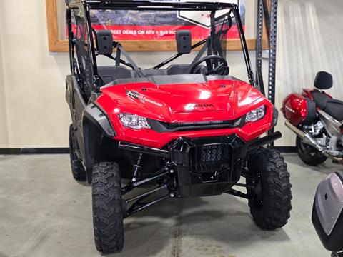 2025 Honda Pioneer 1000 in Auburn, Massachusetts - Photo 2