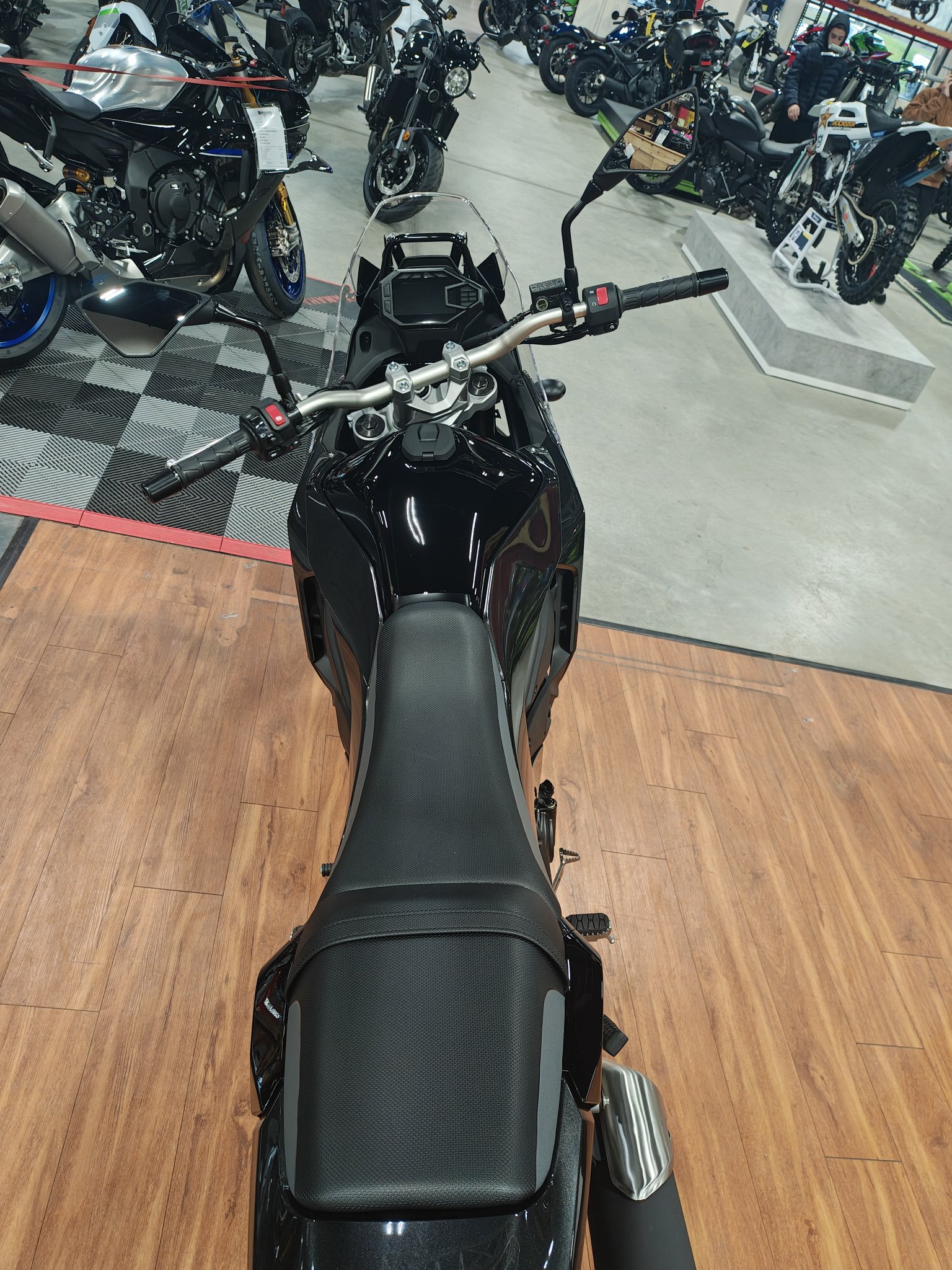 2026 Kawasaki KLE®500 ABS 5