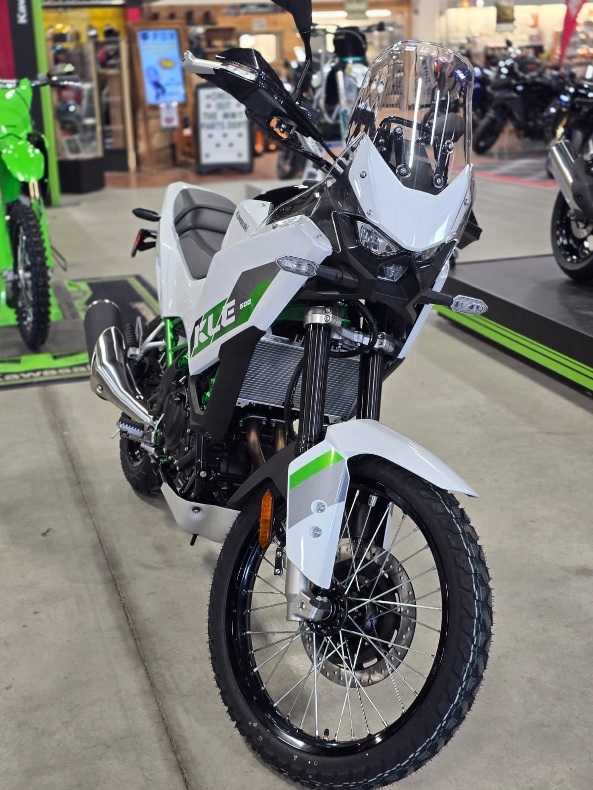 2026 Kawasaki KLE®500 SE ABS 2