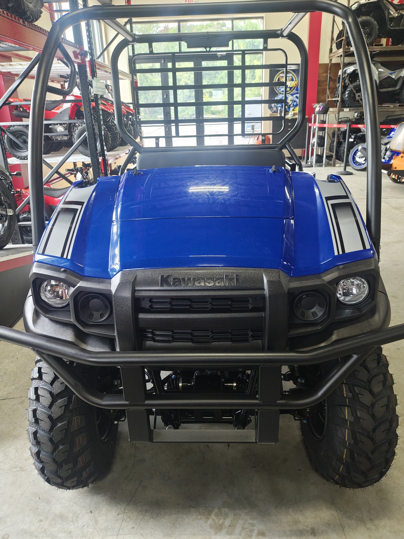 2027 Kawasaki MULE SX 4x4 XC 8