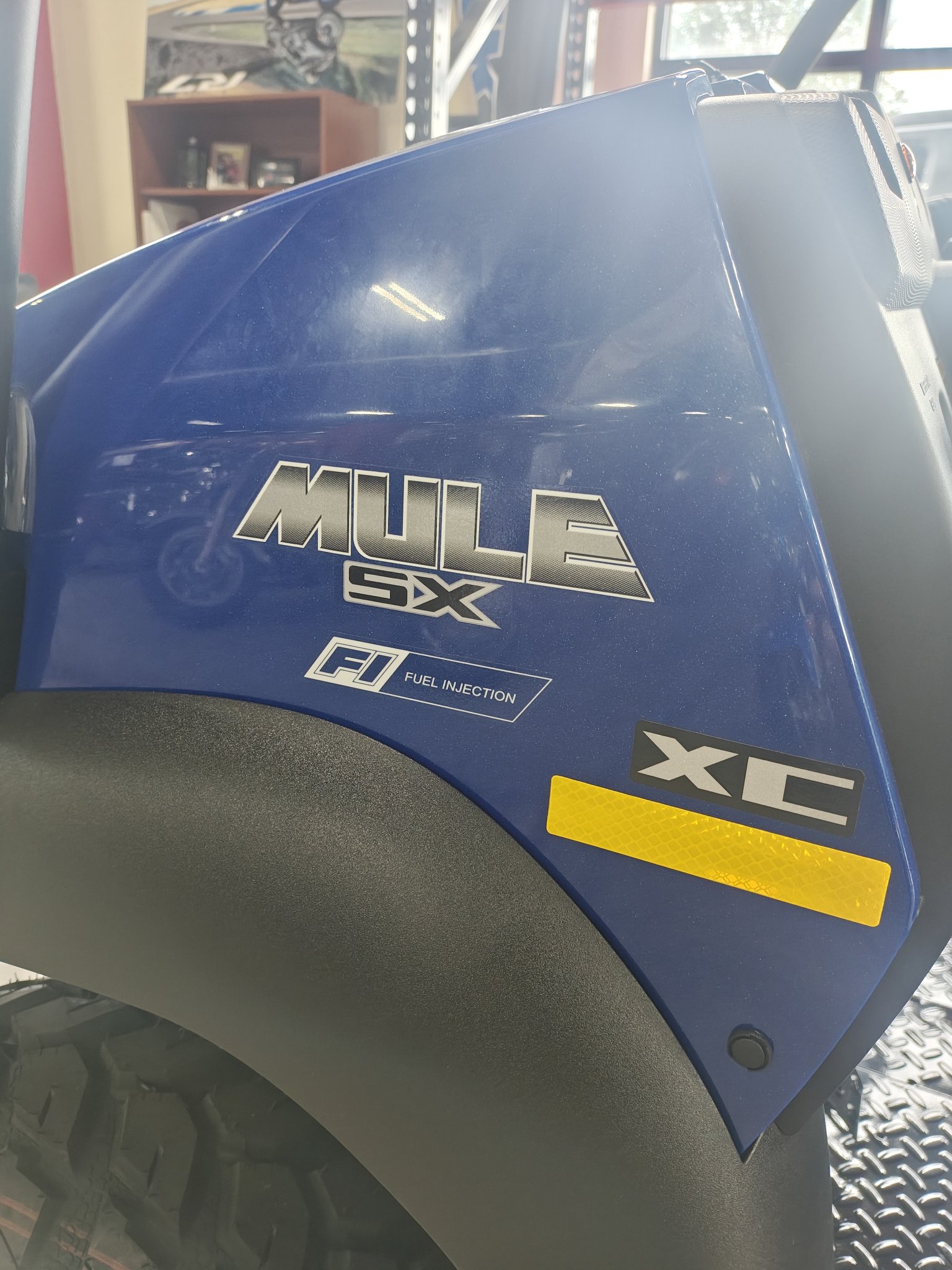 2027 Kawasaki MULE SX 4x4 XC 9