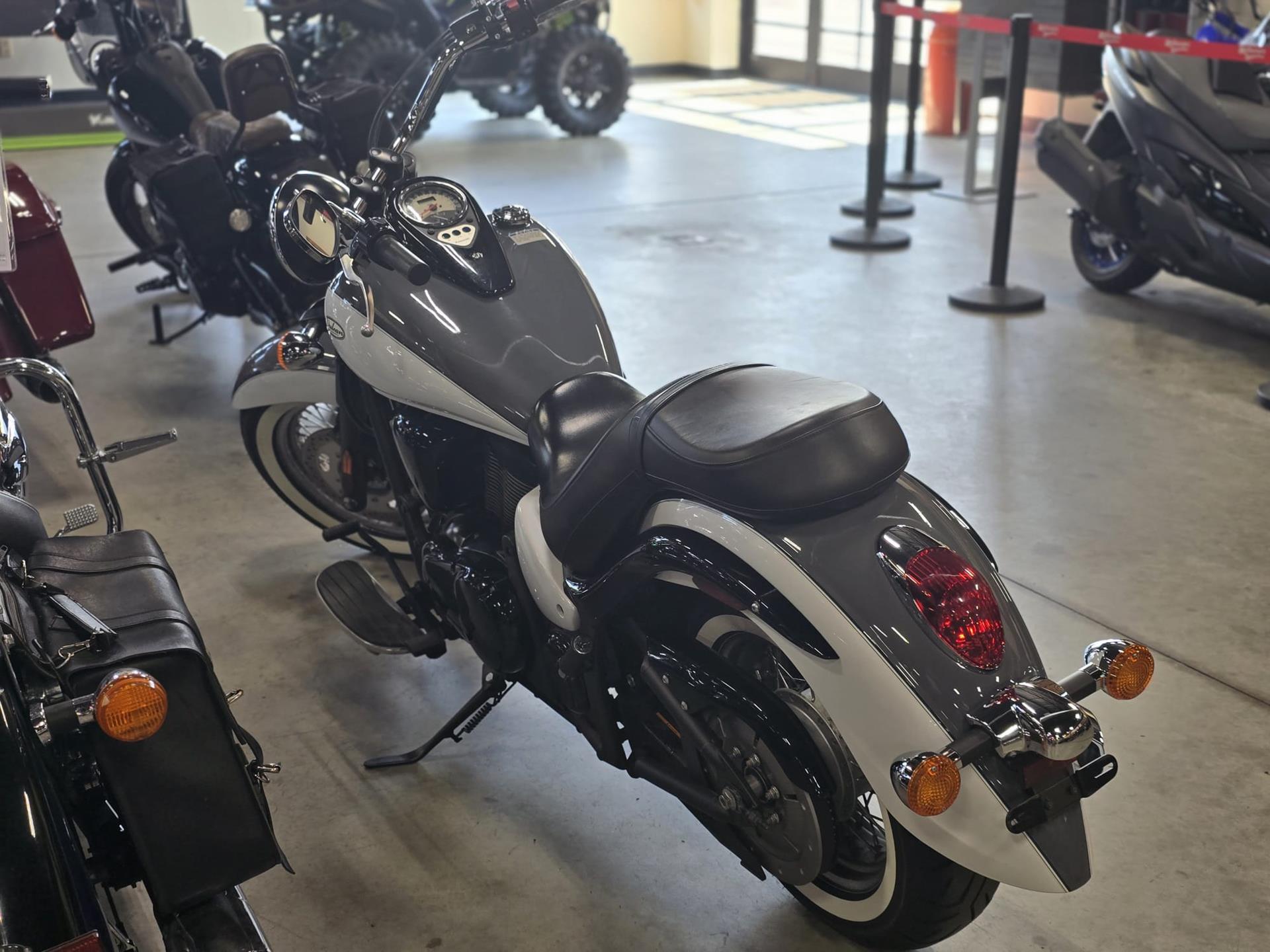 2021 Kawasaki Vulcan 900 Classic in Auburn, Massachusetts - Photo 2