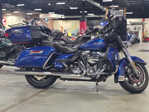 2016 Harley-Davidson Electra Glide Ultra Classic in Auburn, Massachusetts - Photo 1