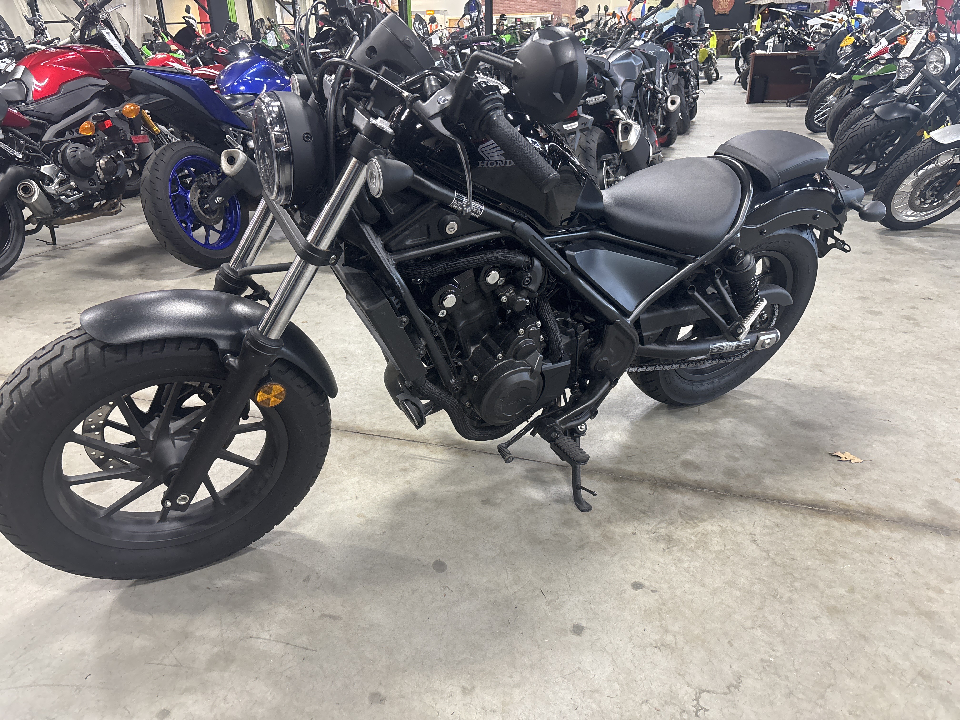 2020 Honda Rebel 500 in Auburn, Massachusetts - Photo 3