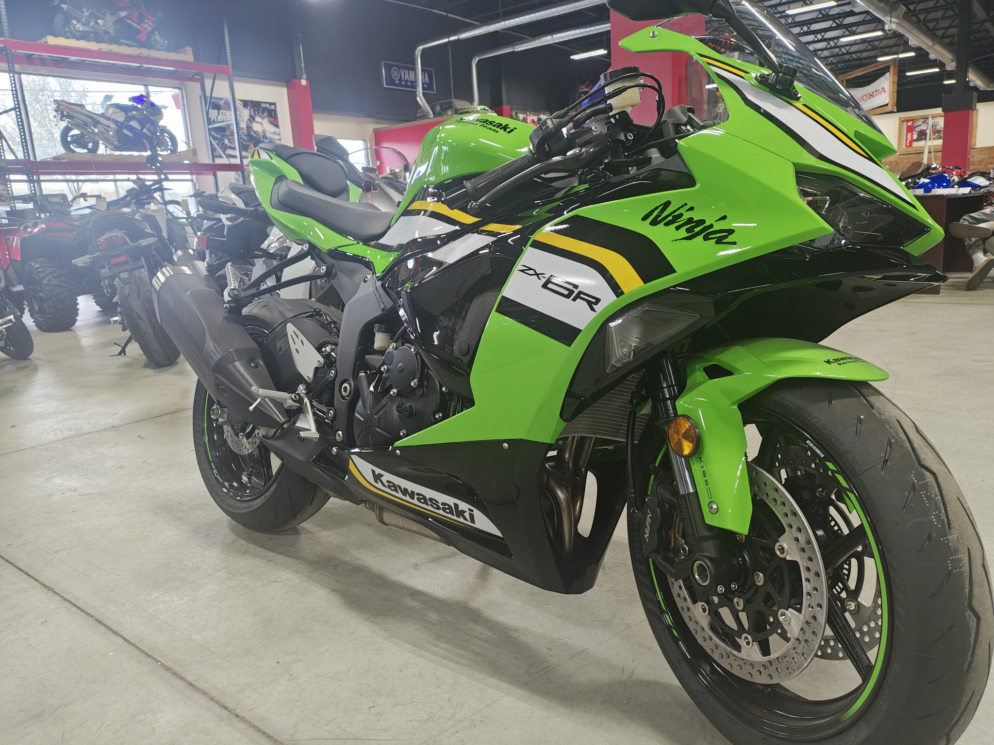 2025 Ninja® ZX-6R KRT Edition
