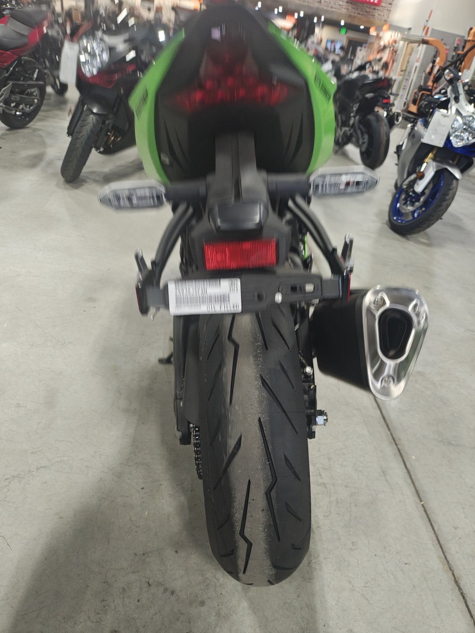 2025 Kawasaki Ninja® ZX-6R KRT Edition 4