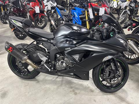 2016 Kawasaki Ninja ZX-6R ABS in Auburn, Massachusetts - Photo 3