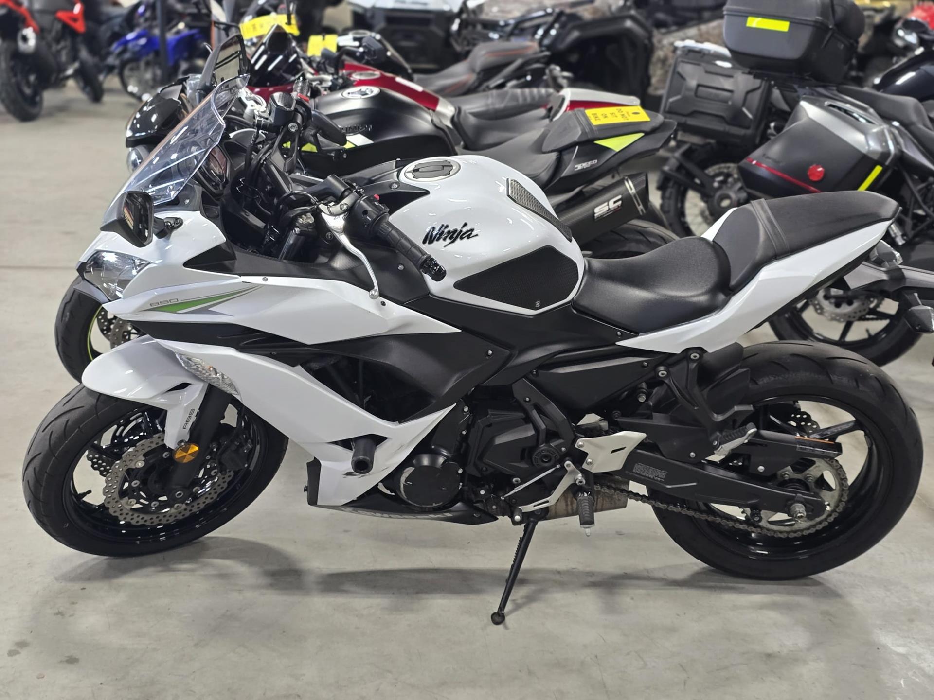 2017 Kawasaki Ninja 650 ABS in Auburn, Massachusetts - Photo 1