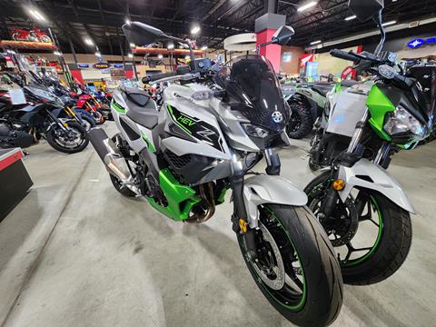 2024 Kawasaki Z7 Hybrid ABS in Auburn, Massachusetts