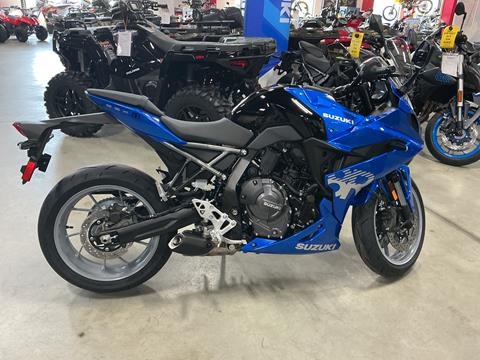 2025 Suzuki GSX-8R in Auburn, Massachusetts - Photo 2