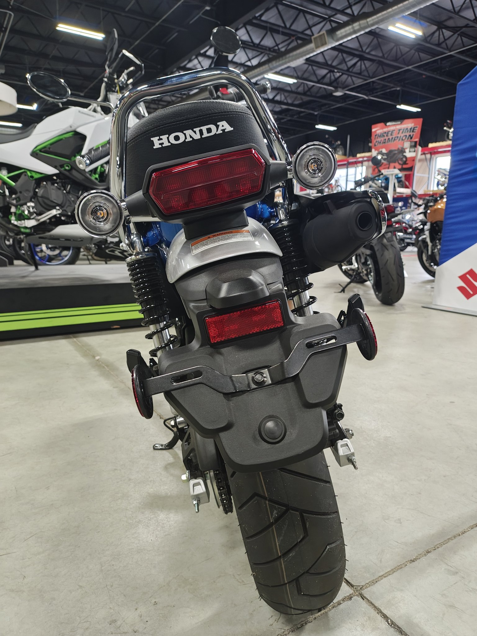 2025 Honda Dax 125 9