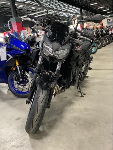 2025 Kawasaki Z650 in Auburn, Massachusetts - Photo 2