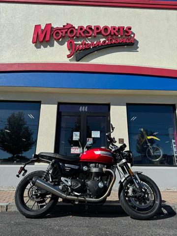 2022 Triumph Speed Twin in Auburn, Massachusetts - Photo 2