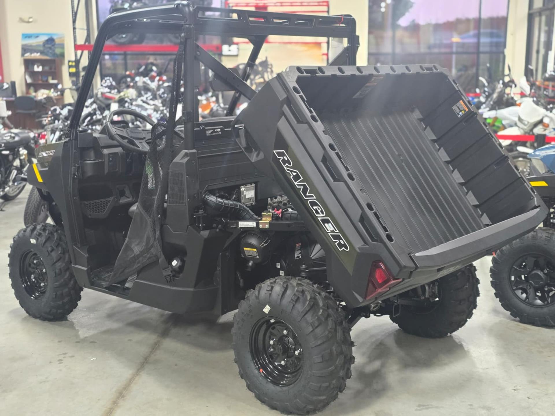 2026 Polaris Ranger 1000 EPS in Auburn, Massachusetts - Photo 2