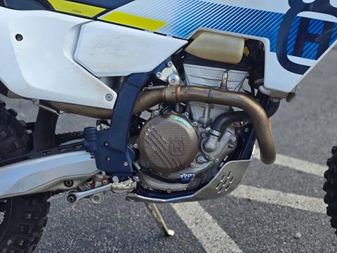 2024 Husqvarna FE 350s in Auburn, Massachusetts - Photo 9