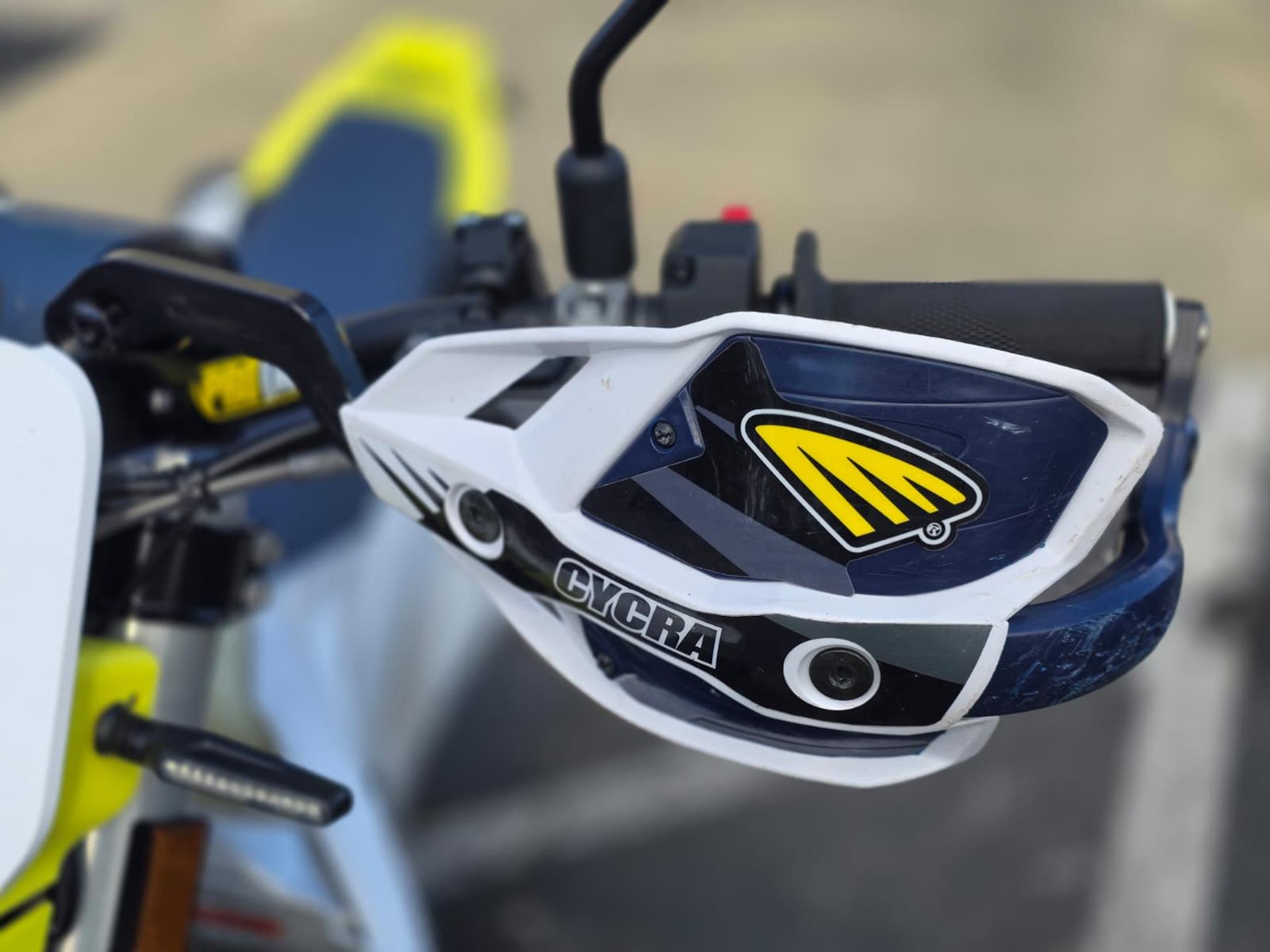 2024 Husqvarna FE 350s in Auburn, Massachusetts - Photo 10