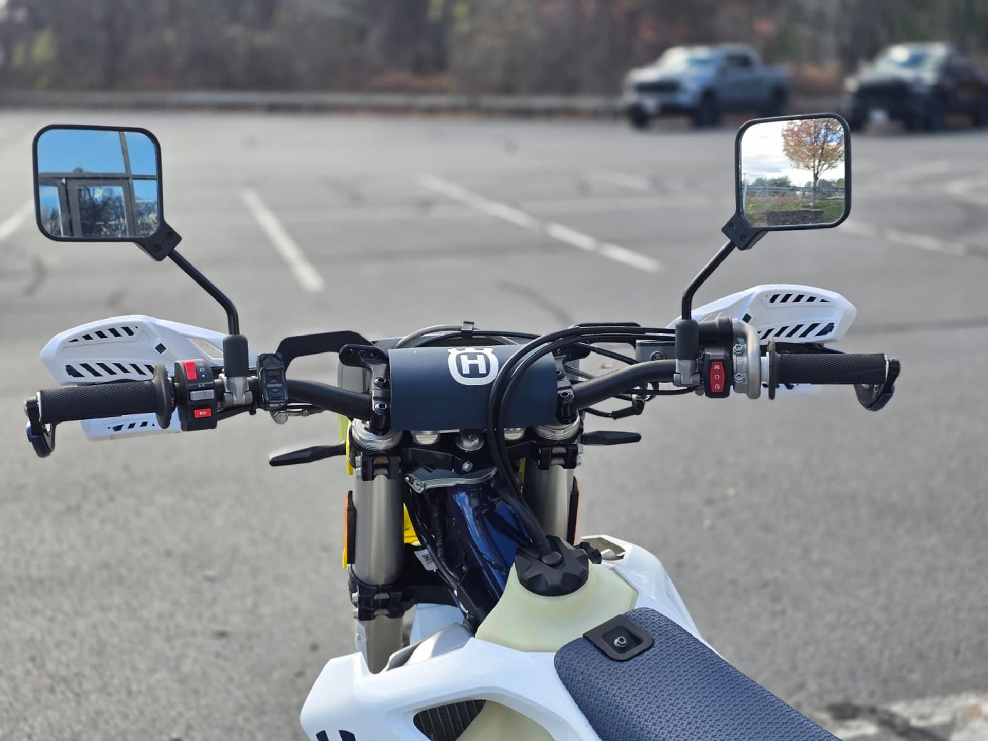 2024 Husqvarna FE 350s in Auburn, Massachusetts - Photo 14