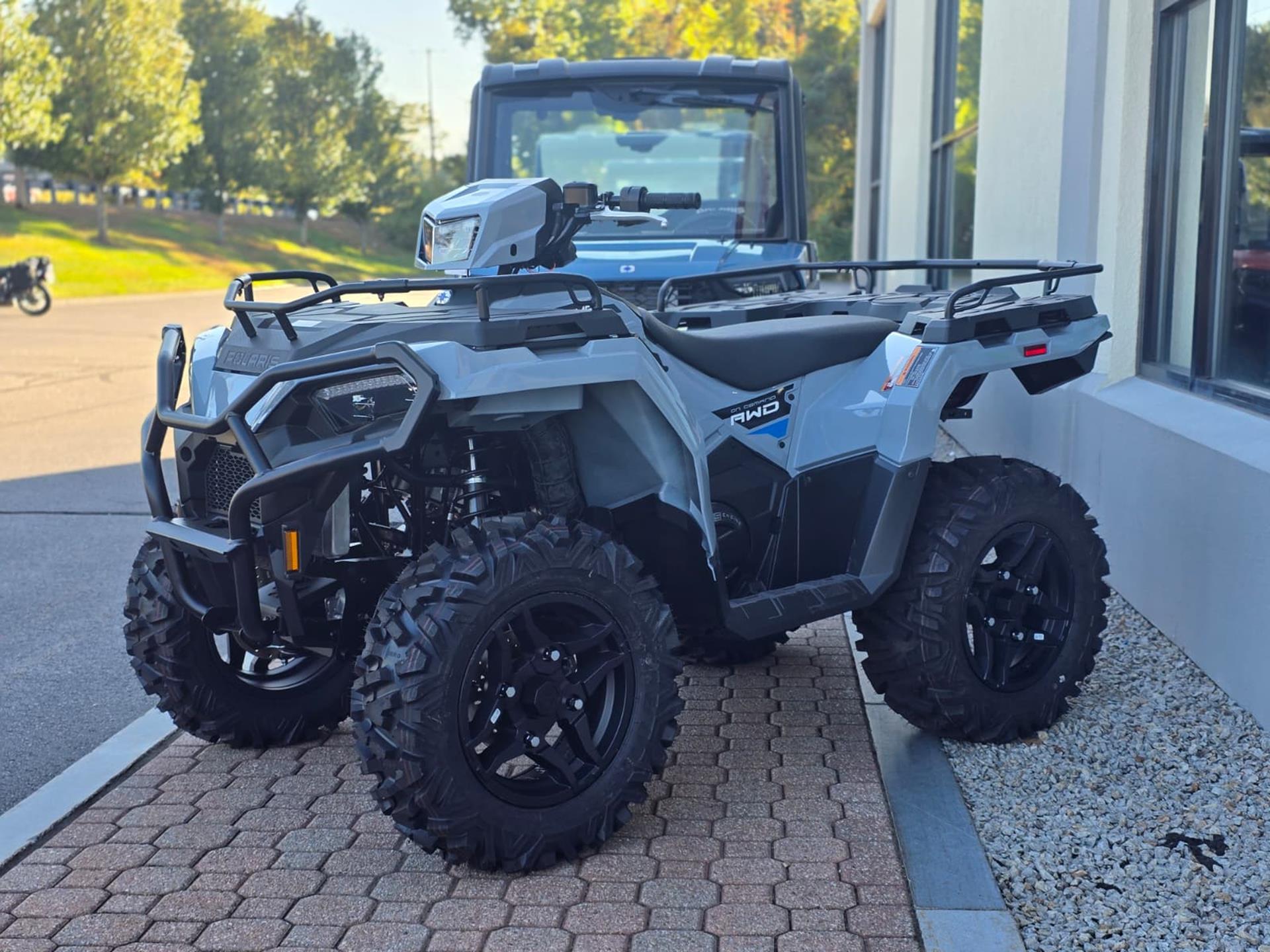 2025 Polaris Sportsman 570 Premium in Auburn, Massachusetts - Photo 1