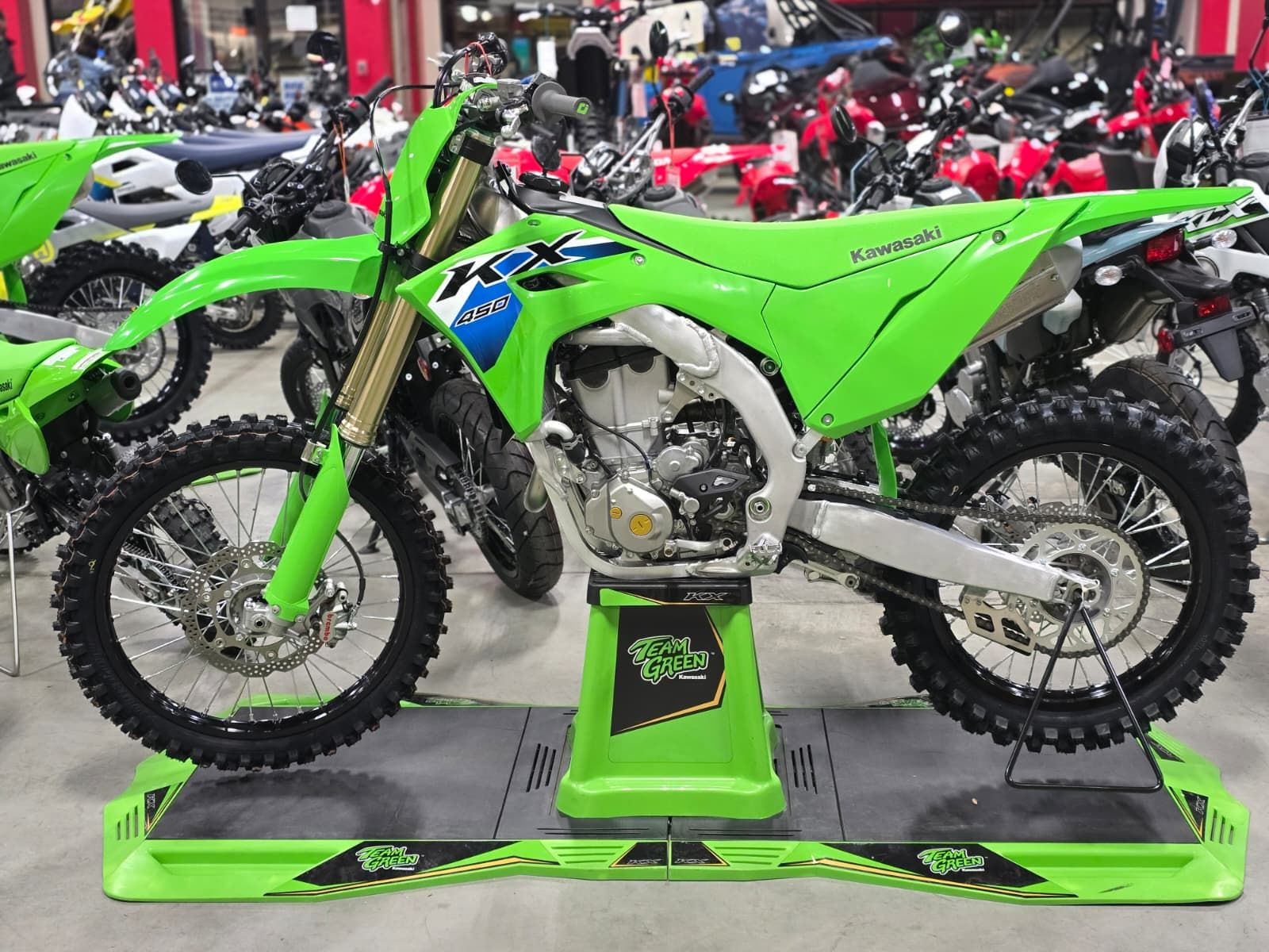 2026 KX450