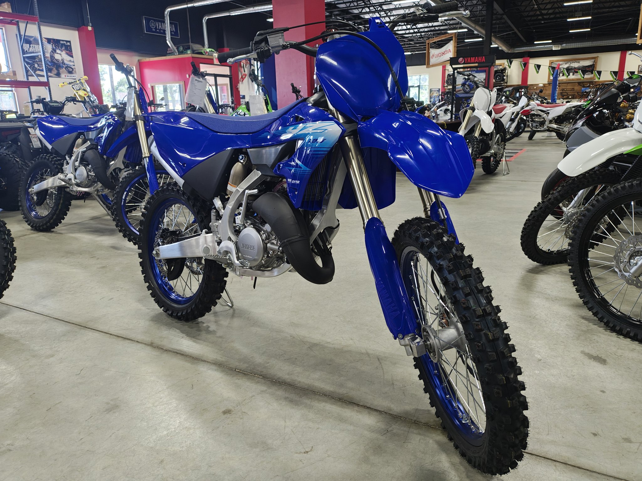 2027 YZ125