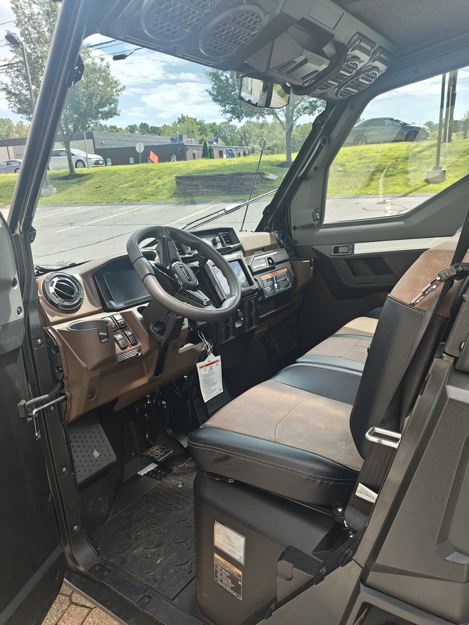 2026 Kawasaki RIDGE® Platinum Ranch Edition HVAC 4