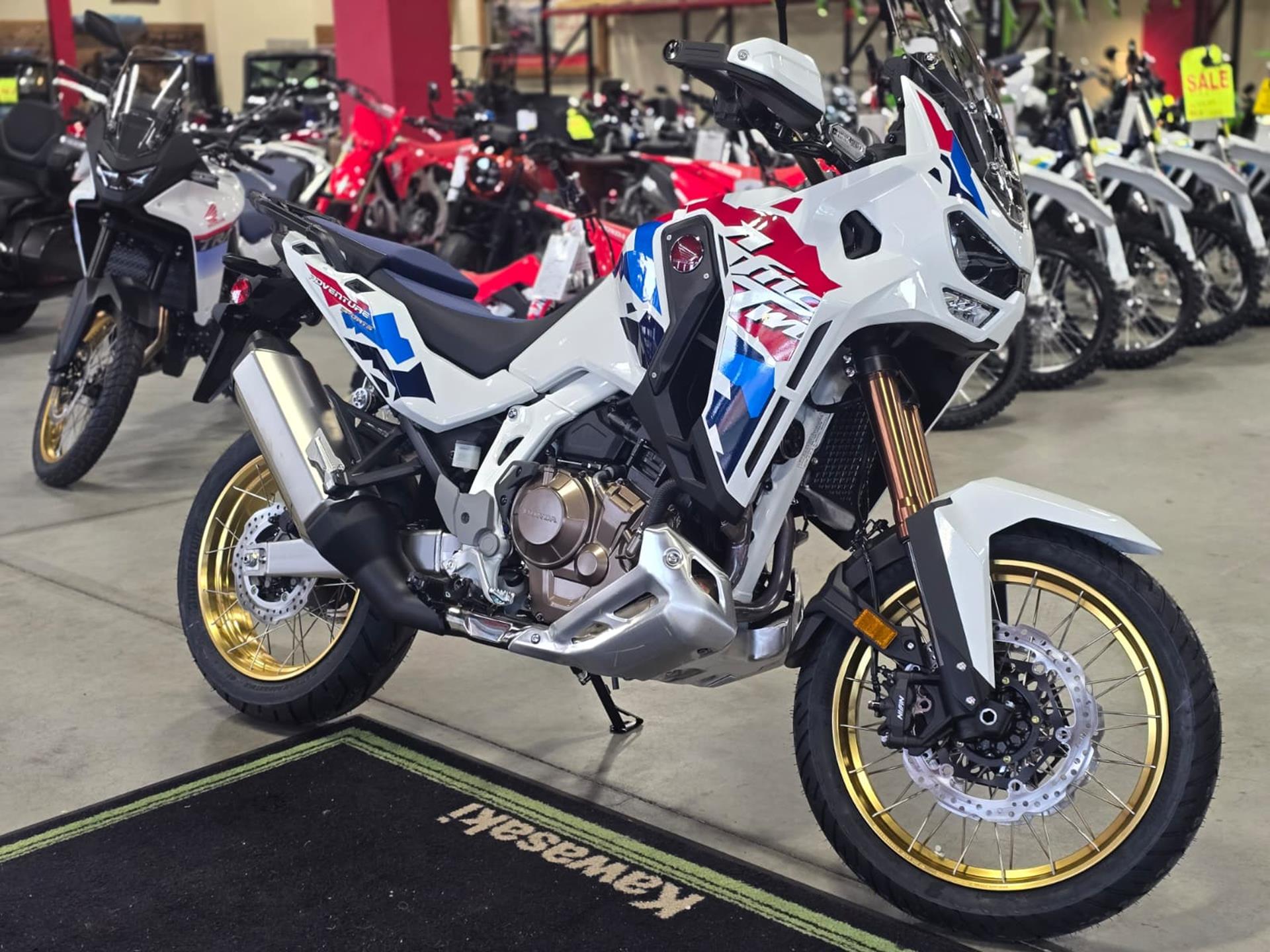 2025 Honda Africa Twin Adventure Sports ES in Auburn, Massachusetts - Photo 1