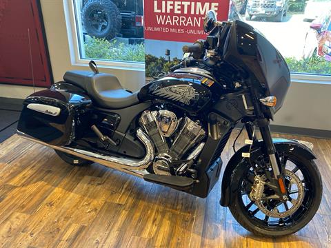 2025 Indian Chieftain PowerPlus — photo 1 of 3