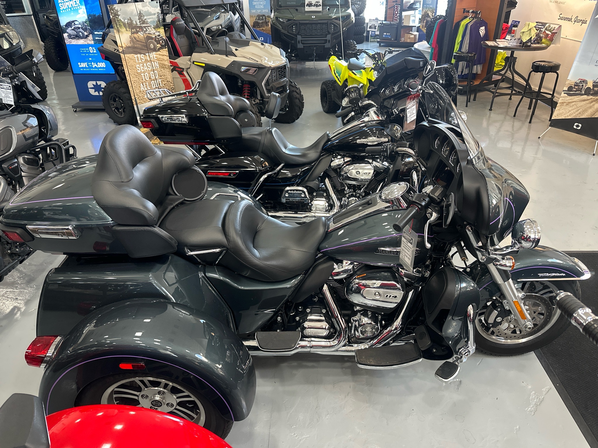 2020 Harley-Davidson Tri Glide® Ultra 1