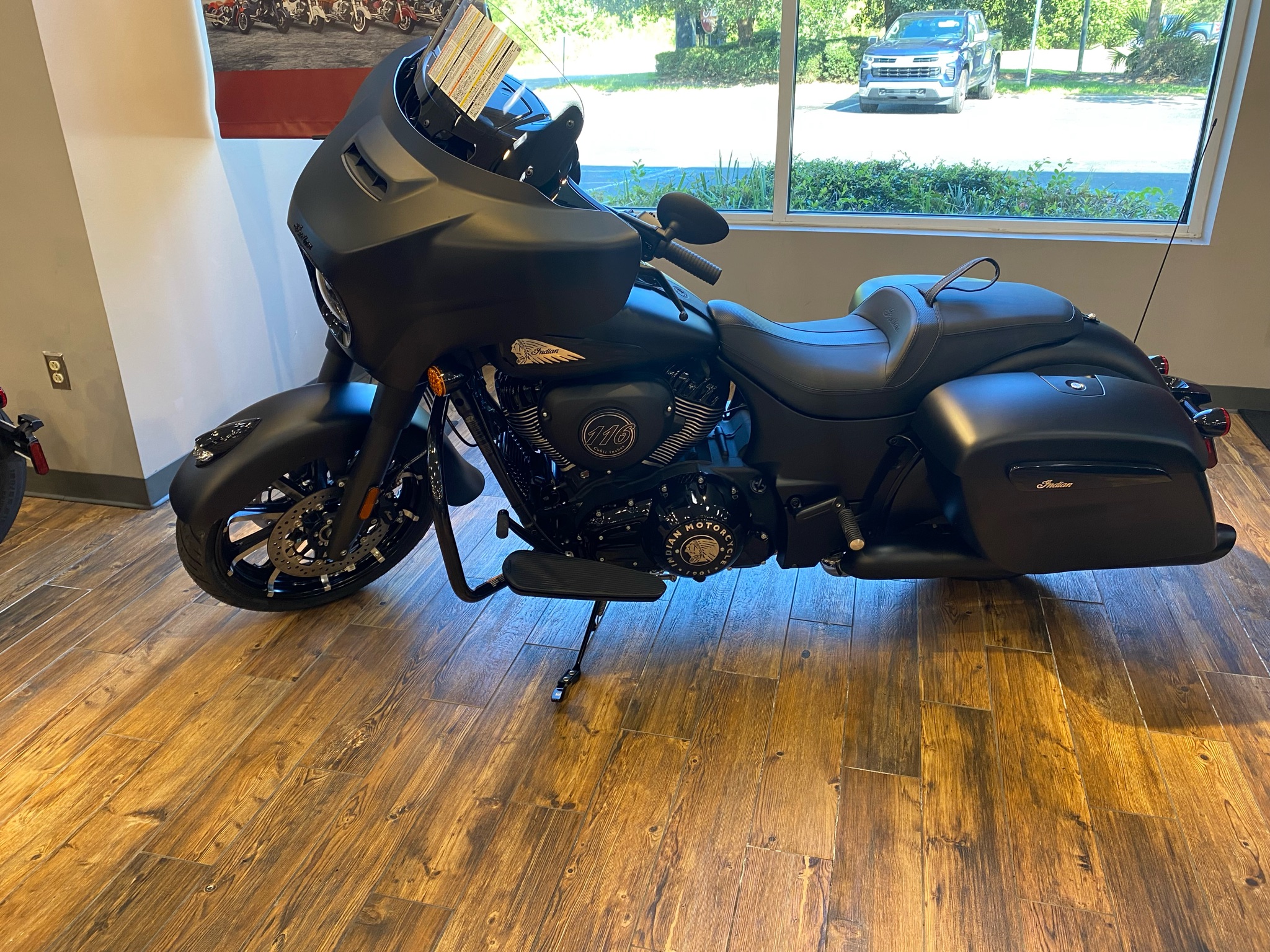 2026  Chieftain® Dark Horse® 4