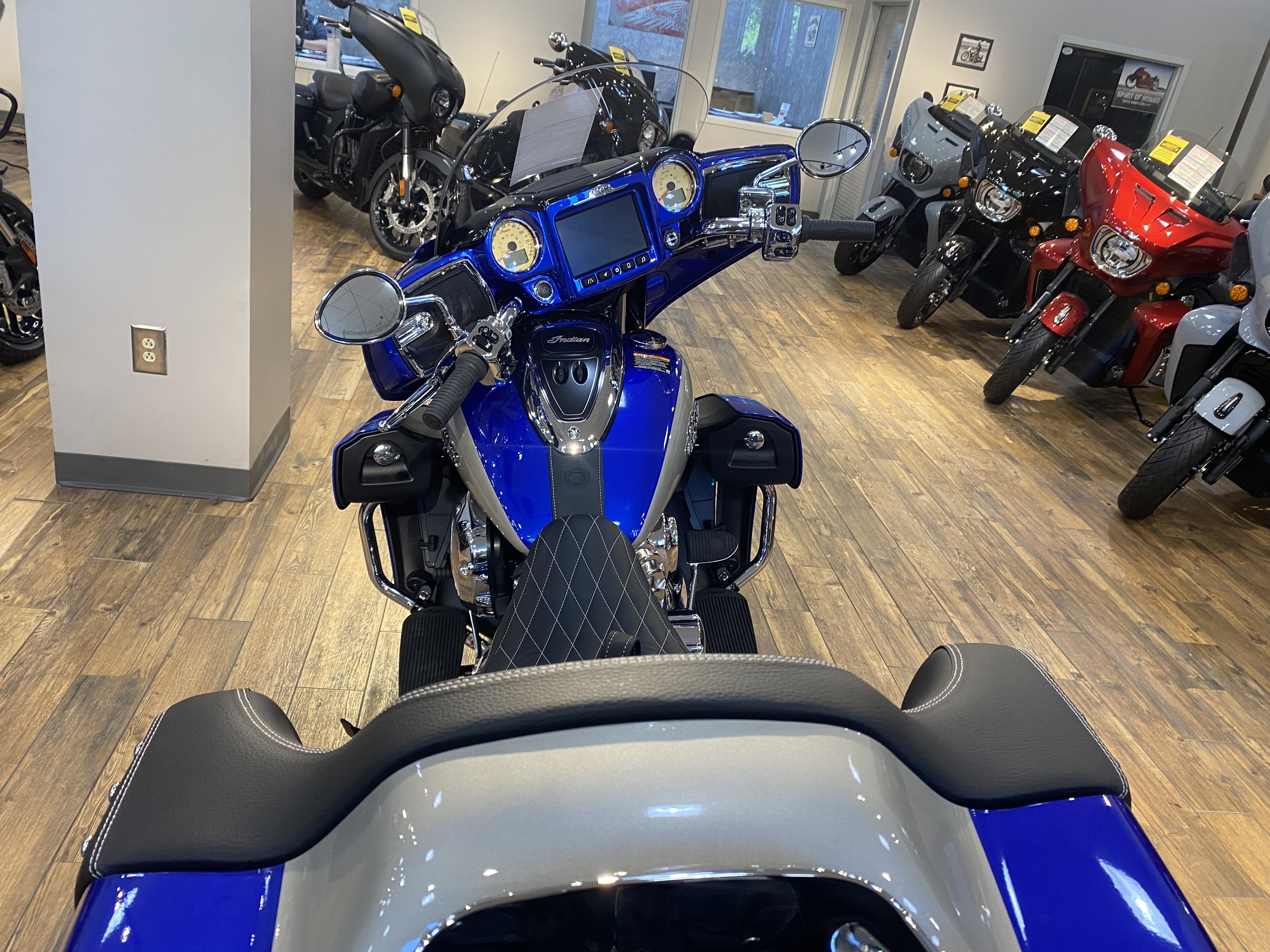 2026  Roadmaster® with PowerBand Audio Package 3