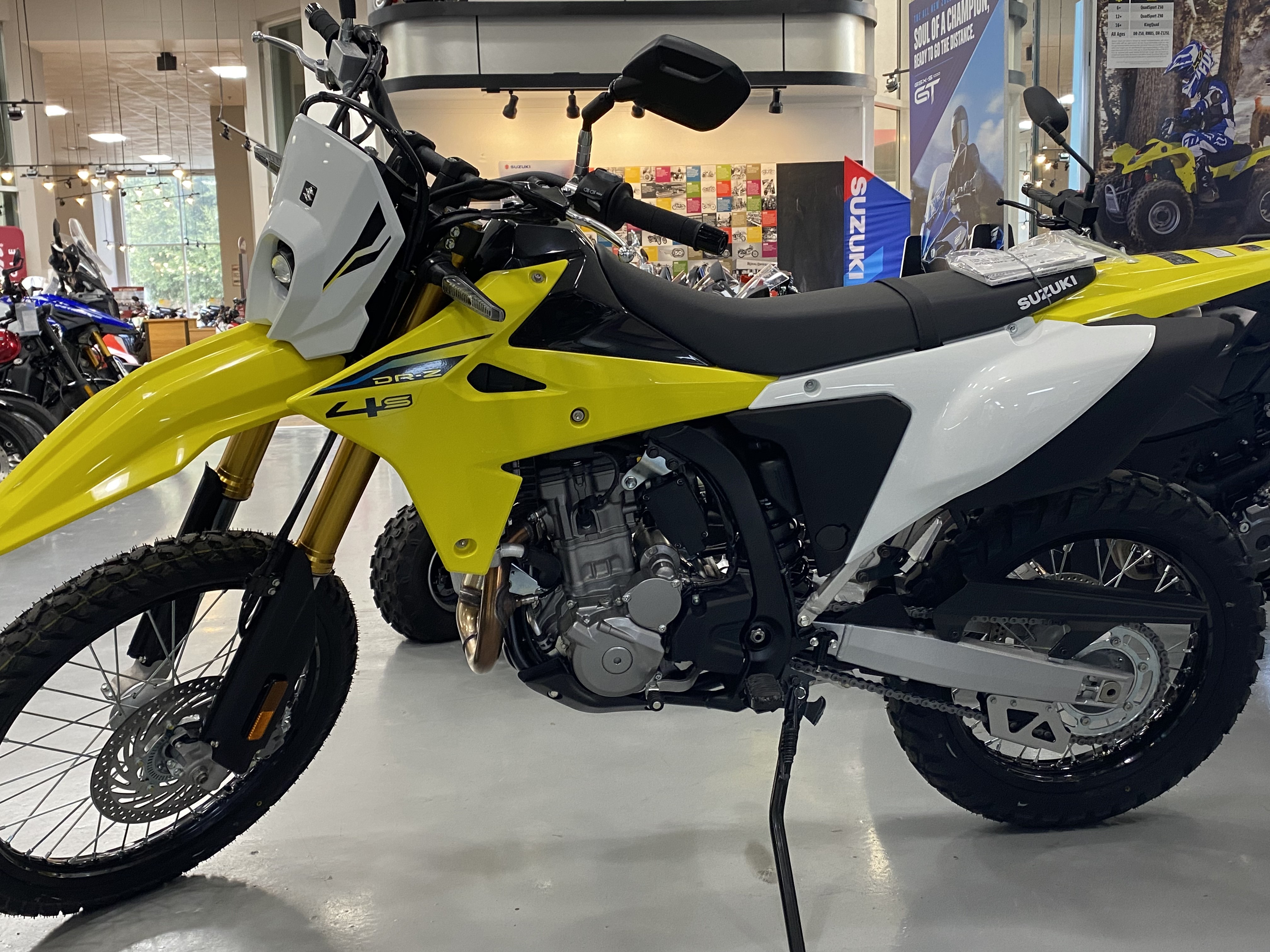 2026 Suzuki DR-Z4S+ 2
